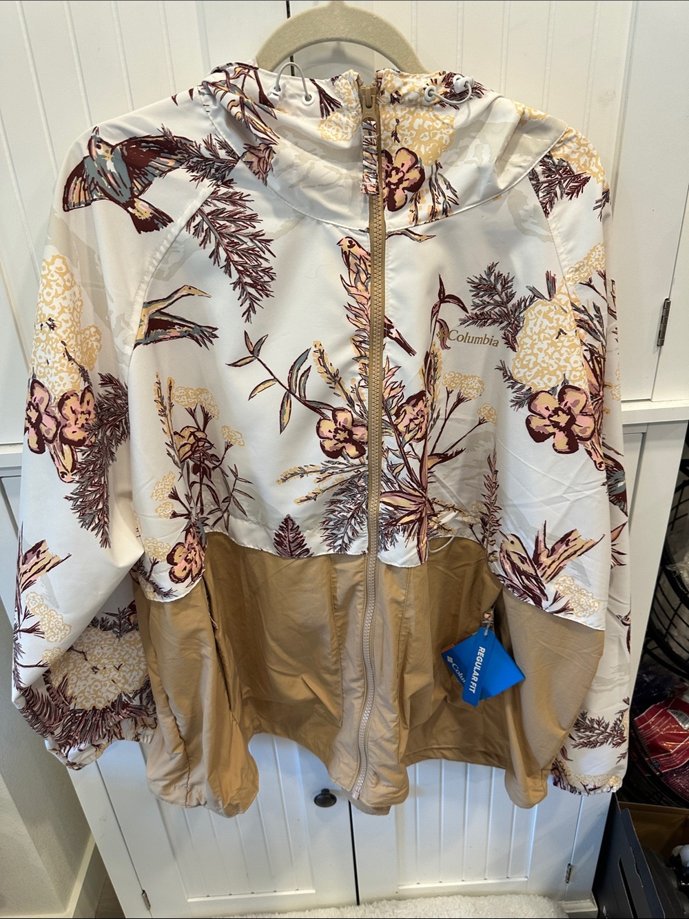 Columbia Floral Hooded Windbreaker Jacket in Cream & Tan